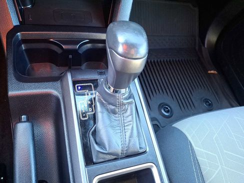 Certified 2021 Toyota Tacoma TRD Sport image 17