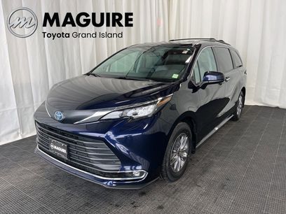 Used 2023 Toyota Sienna XLE
