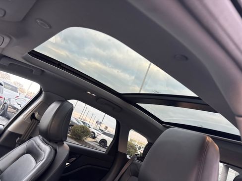 Certified 2022 Lincoln Corsair Reserve w/ Elements Package image 26