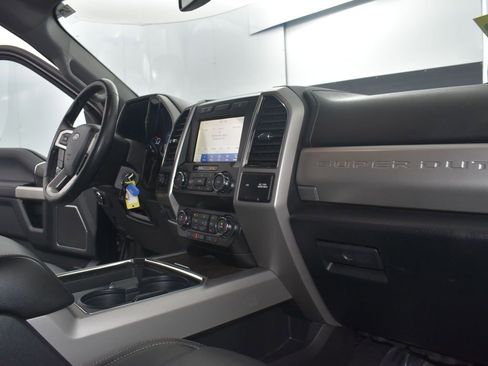 Certified 2020 Ford F350 Lariat w/ Lariat Value Package image 26