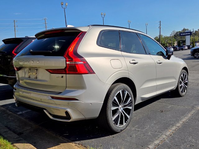 Used 2023 Volvo XC60 B5 Ultimate w/ Protection Package Premier AWD/4WD image 5