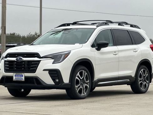 New 2025 Subaru Ascent Limited image 7