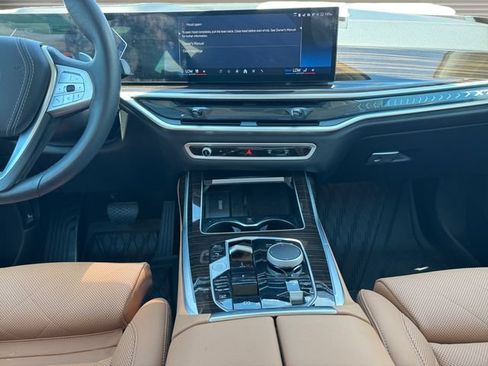 Certified 2025 BMW X7 xDrive40i AWD/4WD image 12