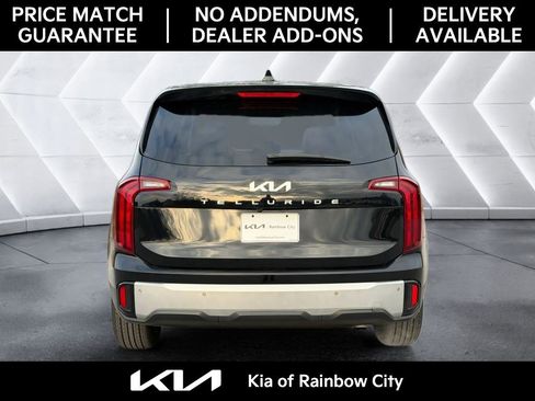 Used 2024 Kia Telluride LX image 6