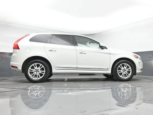 Used 2015 Volvo XC60 T5 Platinum FWD image 17