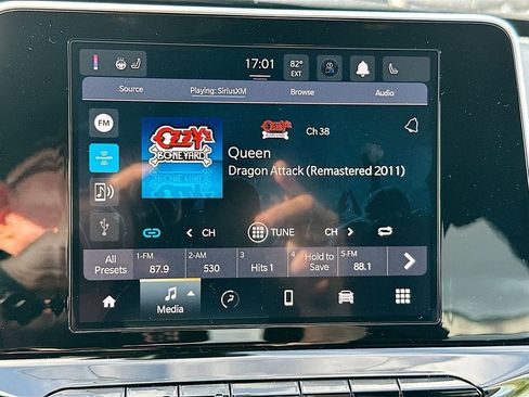 New 2026 Jeep Compass Latitude image 14