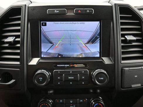 Used 2019 Ford F150 XL w/ Equipment Group 101A Mid RWD image 4