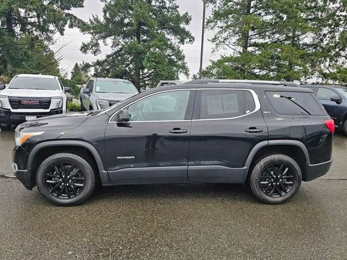 Used 2019 GMC Acadia SLT image 2