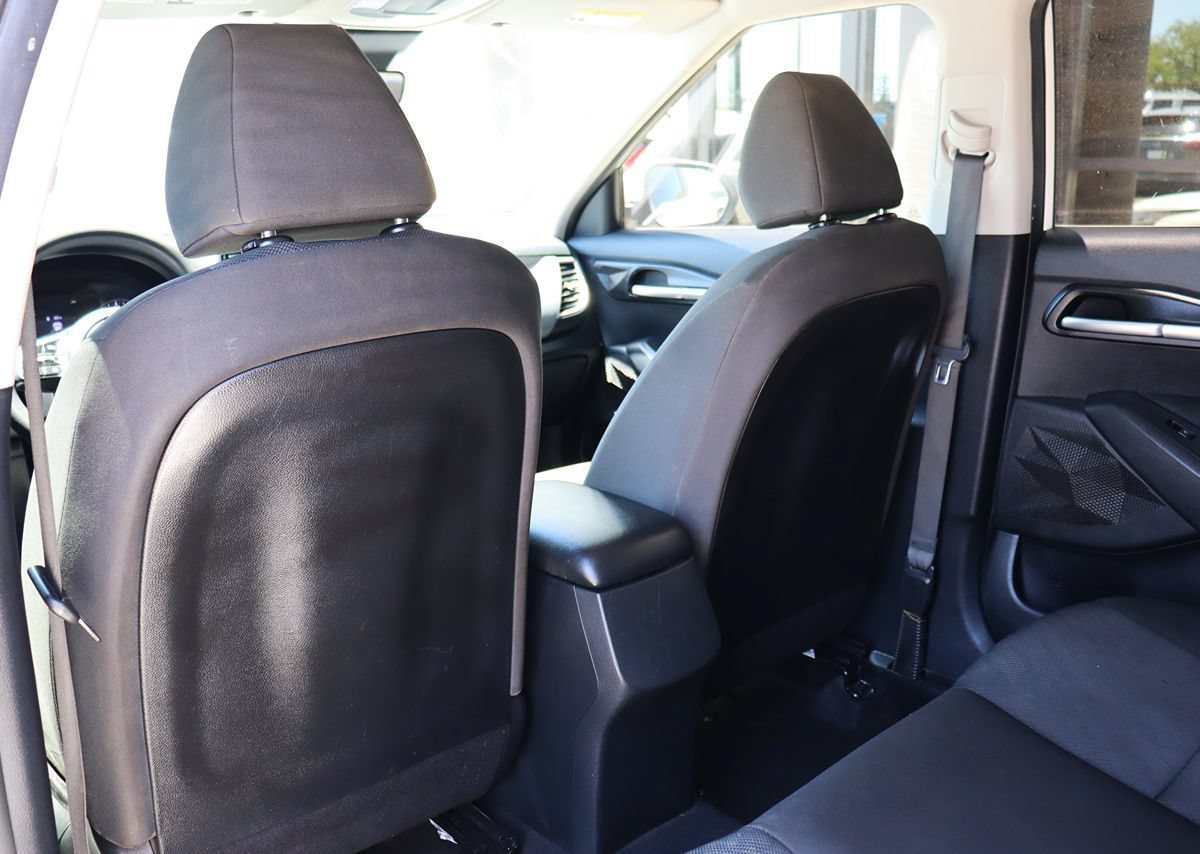 Used 2023 Kia Seltos LX AWD/4WD image 31