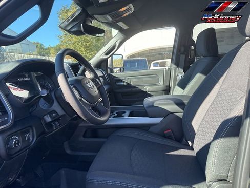 New 2026 RAM 2500 Big Horn AWD/4WD image 20