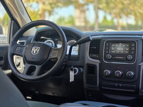 Used 2014 RAM 1500 Express w/ Black Ram 1500 Express Group RWD image 31