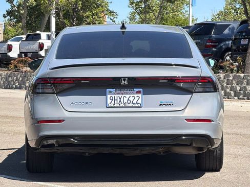 Used 2023 Honda Accord Sport image 5