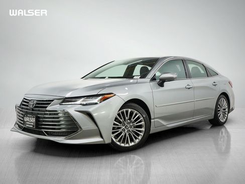 Used 2021 Toyota Avalon Limited w/ Advanced Safety Package FWD image 1