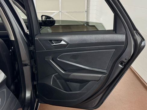 Used 2021 Volkswagen Jetta SE image 30