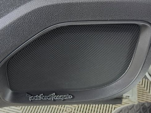 Used 2017 Nissan Titan Platinum Reserve image 17