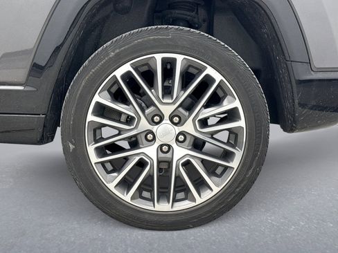 Used 2022 Jeep Compass Limited w/ Elite Group image 12