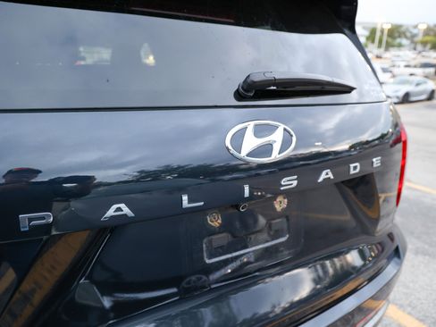 Used 2025 Hyundai Palisade SEL image 11
