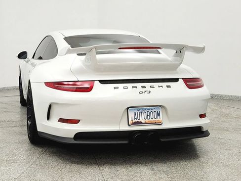 Used 2014 Porsche 911 GT3 RWD image 4