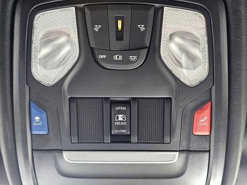 New 2026 RAM 1500 2WD Crew Cab image 21