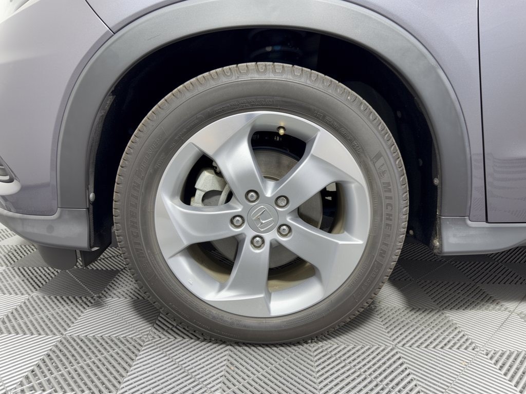 Used 2022 Honda HR-V LX image 13