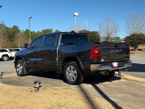 New 2026 RAM 1500 Big Horn AWD/4WD image 5