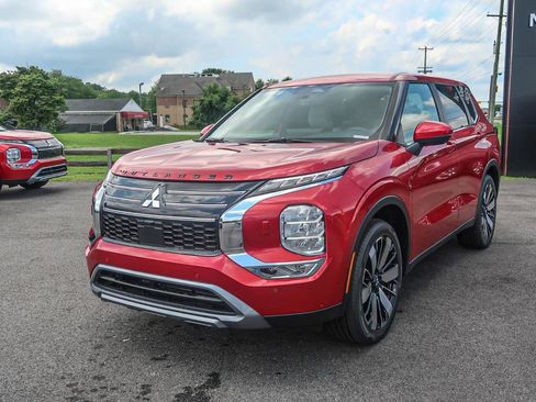 New 2025 Mitsubishi Outlander AWD image 5