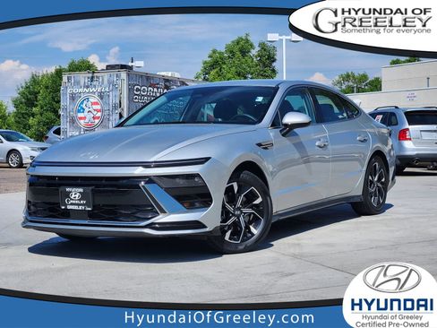 Used 2025 Hyundai Sonata SEL FWD image 1