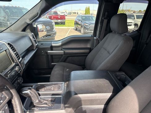 Used 2015 Ford F150 XLT w/ Equipment Group 302A Luxury AWD/4WD image 13