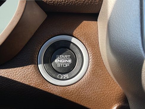 Used 2019 RAM 2500 Laramie image 21