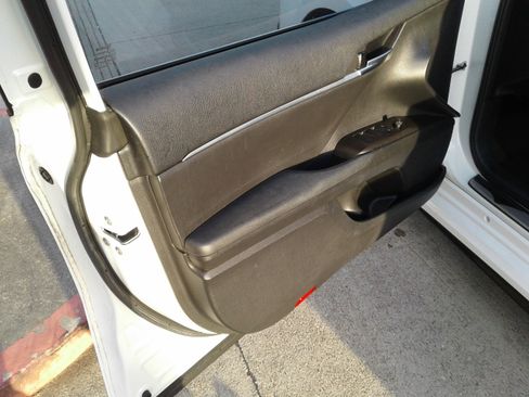 Used 2023 Toyota Camry SE image 15