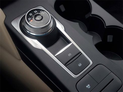 Used 2022 Ford Escape SEL image 27