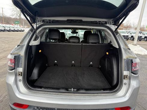 Used 2022 Jeep Compass Trailhawk w/ Trailhawk Elite Group image 4