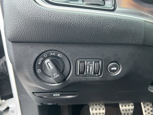 Used 2022 Dodge Challenger R/T w/ Blacktop Package image 14