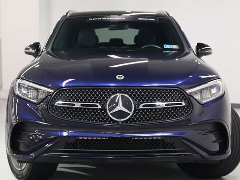 Used 2023 Mercedes-Benz GLC 300 4MATIC image 9
