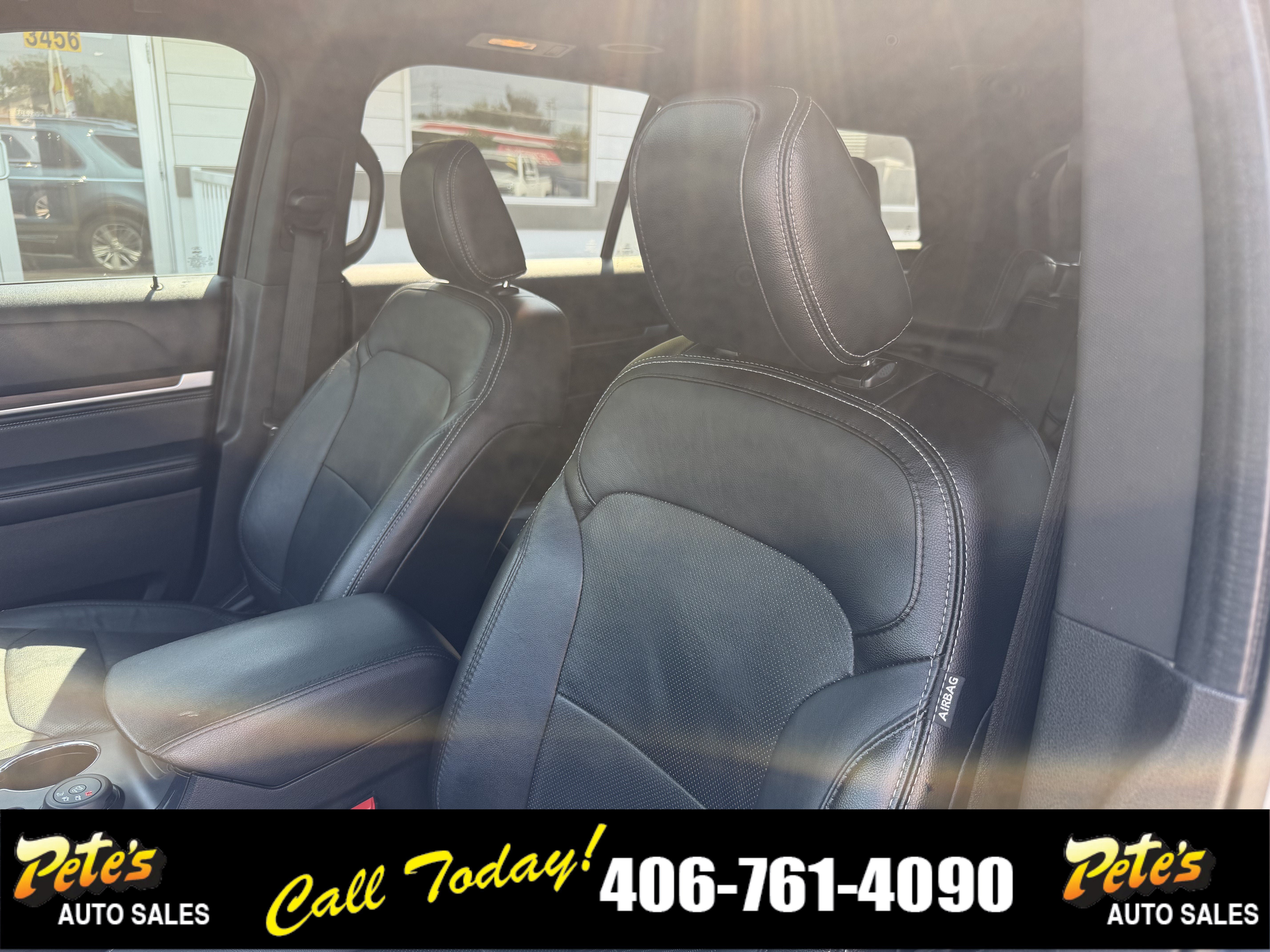 Used 2018 Ford Explorer Limited AWD/4WD image 45