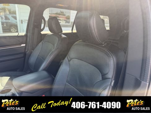 Used 2018 Ford Explorer Limited AWD/4WD image 45