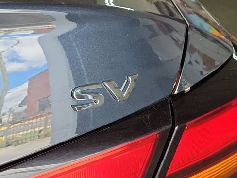Used 2021 Nissan Altima 2.5 SV FWD image 28