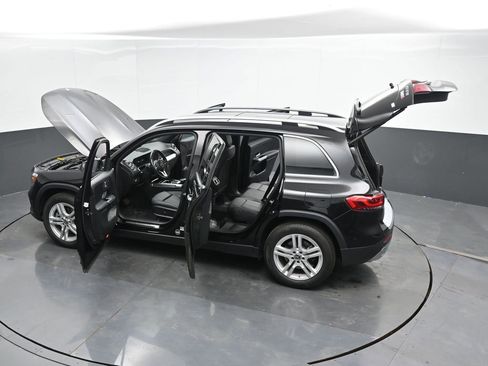 Used 2023 Mercedes-Benz GLB 250 4MATIC image 56