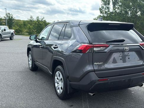 Used 2023 Toyota RAV4 LE AWD/4WD image 9