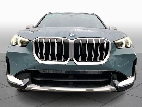 Certified 2023 BMW X1 xDrive28i w/ Premium Package image 3