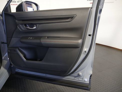 Used 2024 Honda CR-V Sport-L image 5