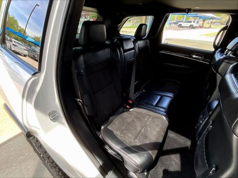 Used 2019 Jeep Grand Cherokee Trailhawk image 20