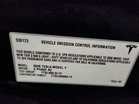 Used 2026 Tesla Model Y Long Range RWD image 97
