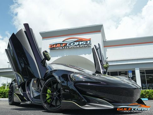 Used 2020 McLaren 600LT Spider image 1