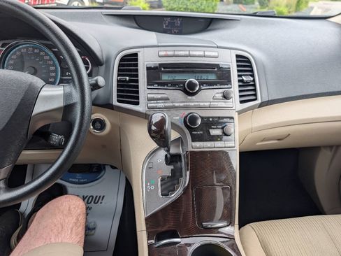 Used 2009 Toyota Venza AWD image 14