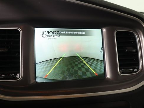 Used 2021 Dodge Charger SXT w/ Driver Convenience Group image 6