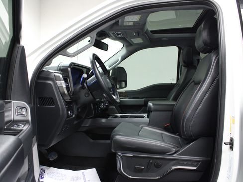 Used 2024 Ford F350 Lariat w/ Lariat Ultimate Package image 12