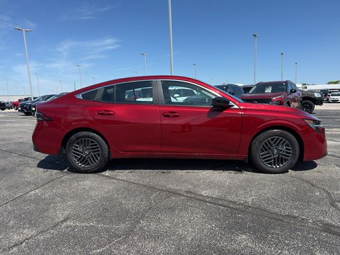 Certified 2026 Nissan Sentra SV w/ SV Convenience Package FWD image 4
