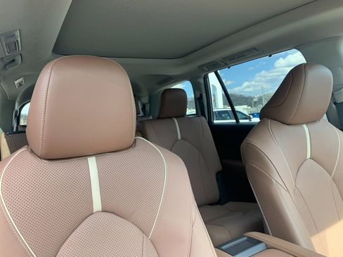 New 2026 Toyota Grand Highlander AWD image 20