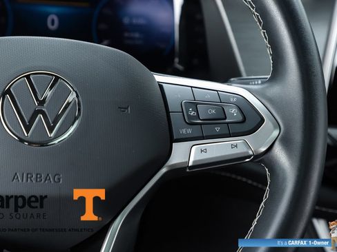 Used 2024 Volkswagen Atlas Cross Sport SE AWD/4WD image 60